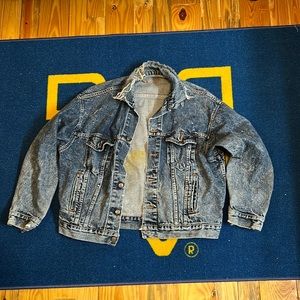Vintage Distressed Levi’s Denim Jacket